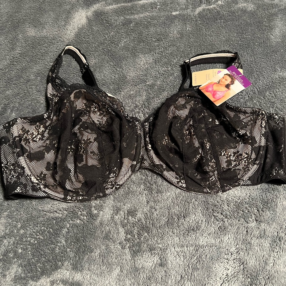 Cacique black lace full coverage bra